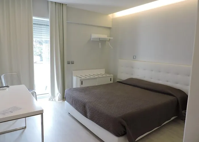 Fatima Guesthouse 3*